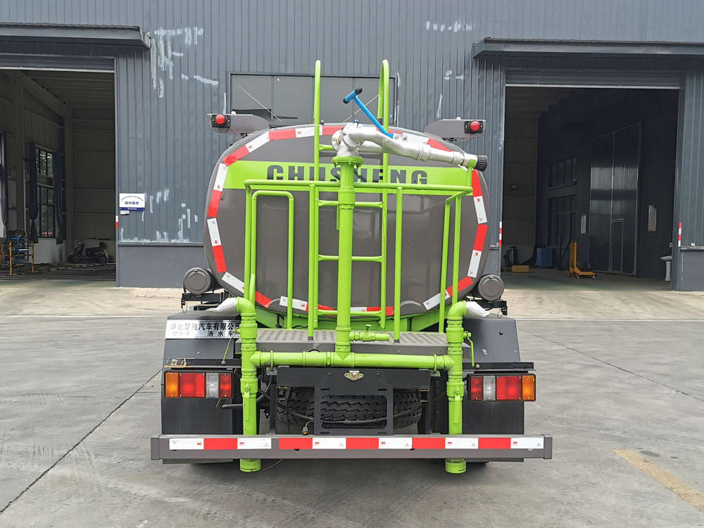 楚胜牌CSC5071GSSJ6型洒水车